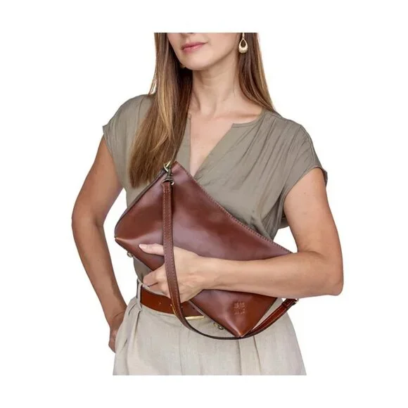 Elegant Brown Leather Shoulder Bag - Picture 5 of 13